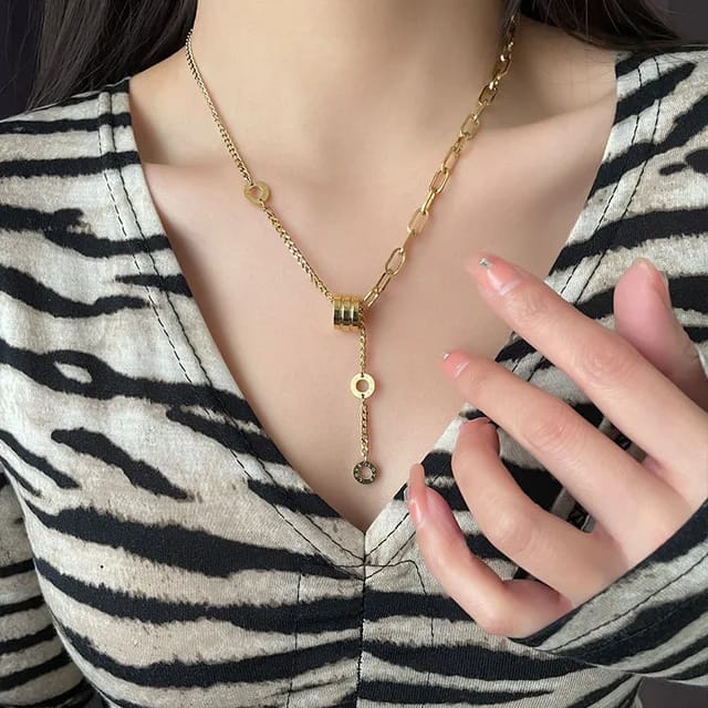 GOLDEN CHARM Y-NECKLACE