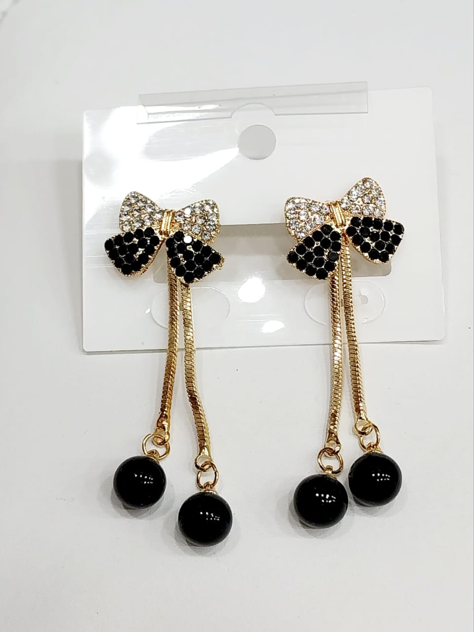 BOW EARRINGS