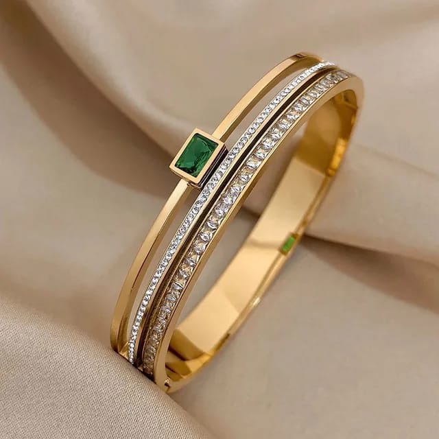 EMERALD GLIMMER BANGLE