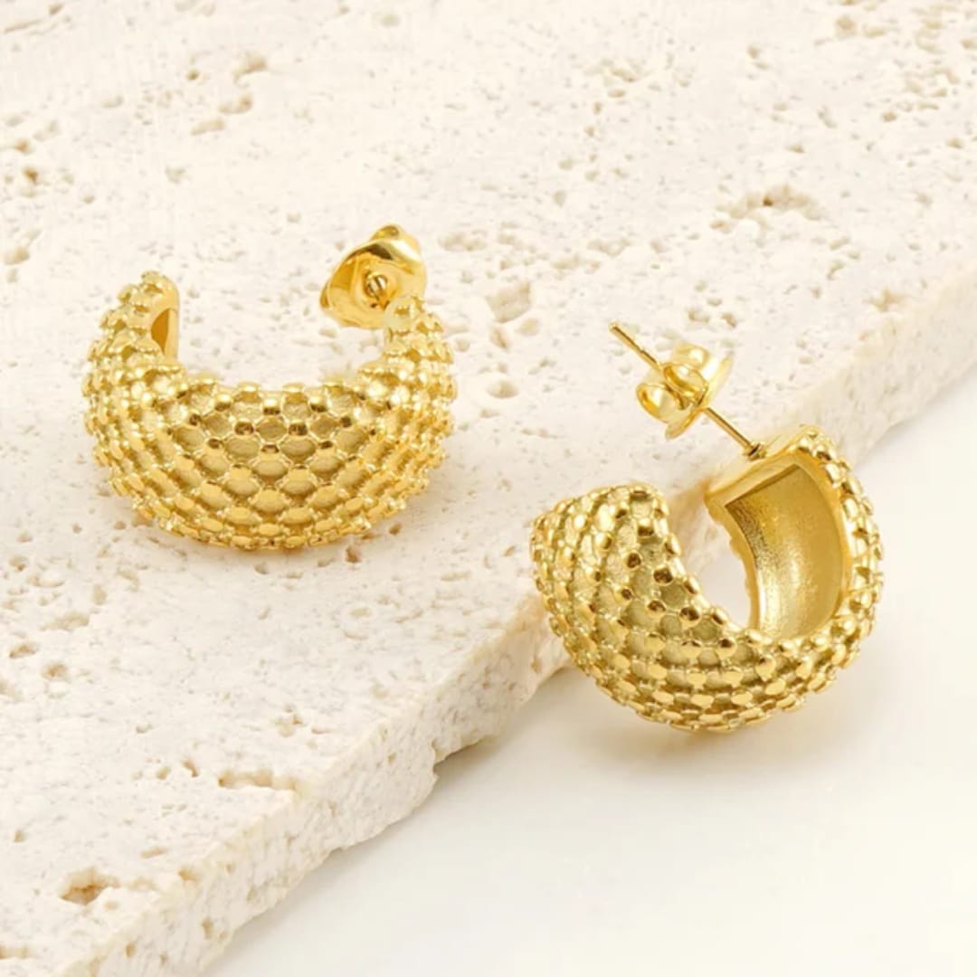 GOLDEN HONEYCOMB HOOP EARRINGS