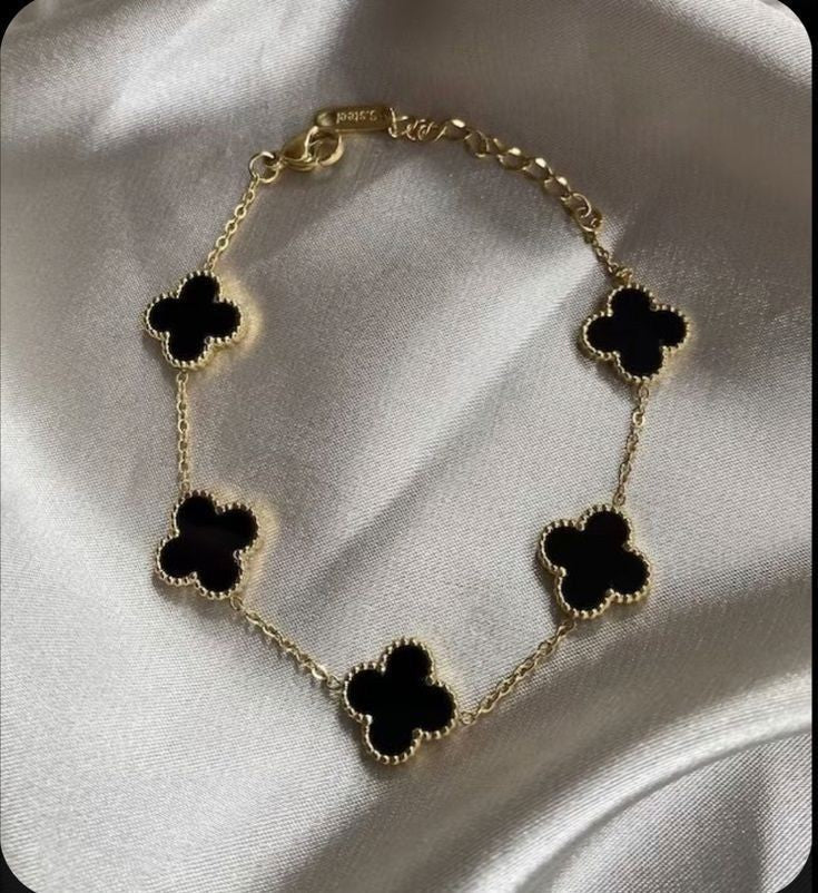 BLACK CLOVER BRACELET